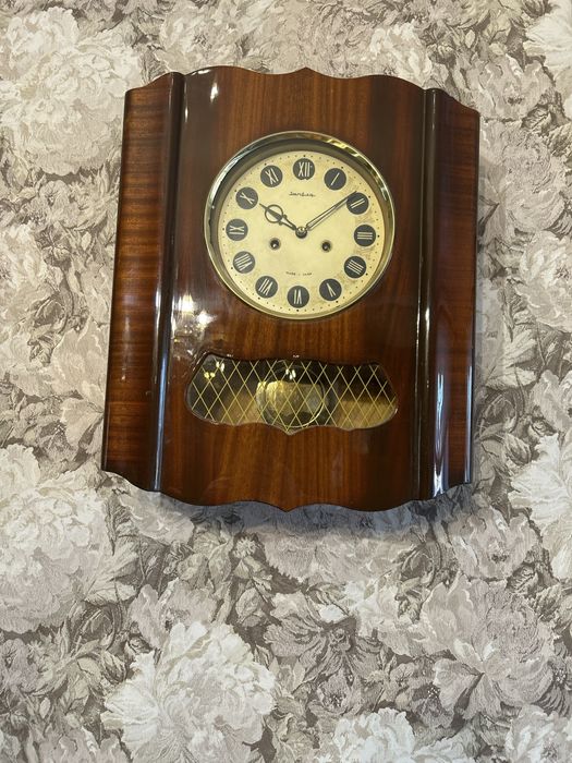 Часы настенные антиквариат