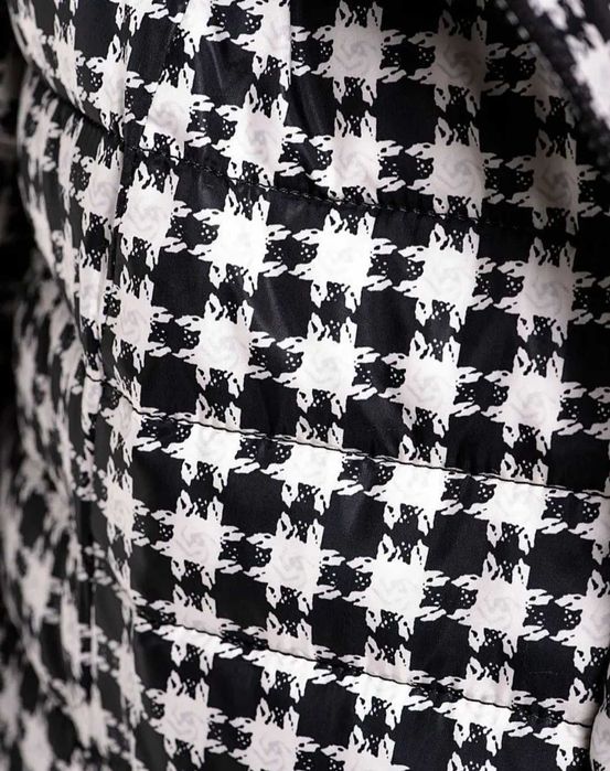 Куртка женская))