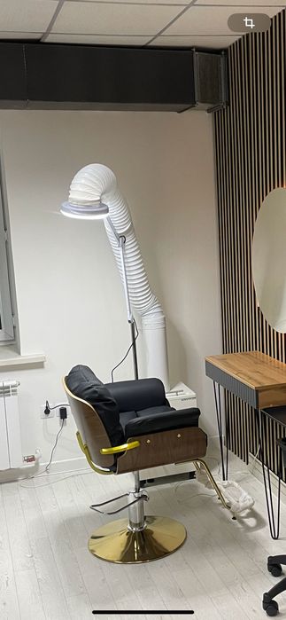 Сдается парикмахерское кресло в центре Караганды