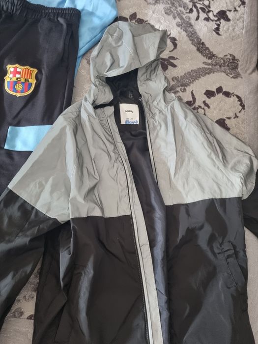 Treining F C B  și geaca de fas