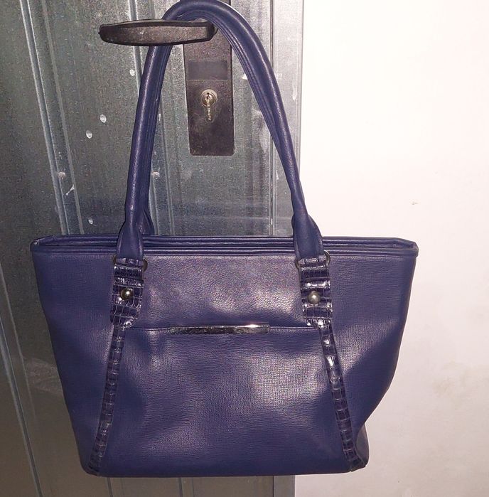 Дамска чанта като нова