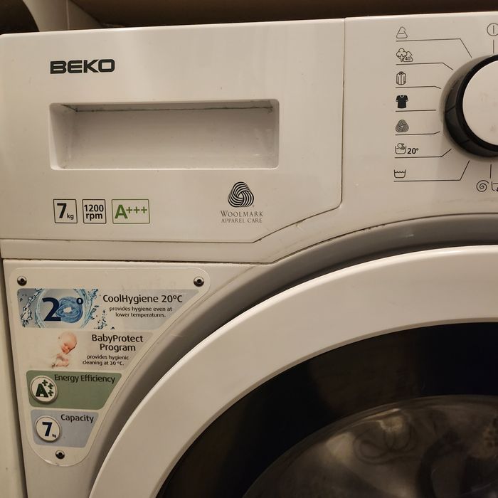 Пералня Беко работеща