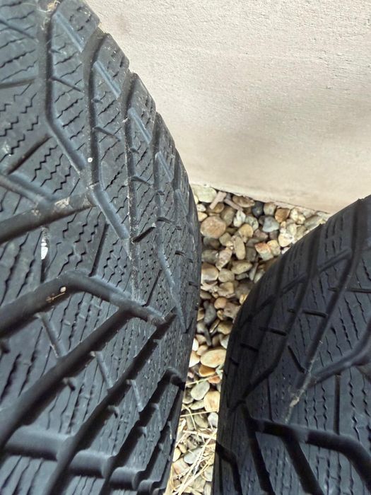 Jante Tomason , 19 inch , 8,5  , echipate cu cauciucuri de iarna