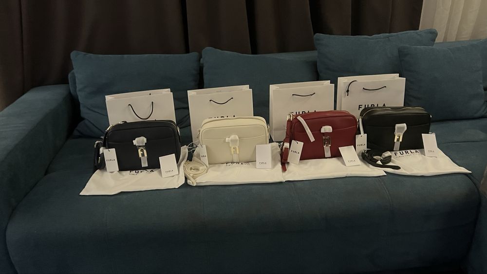 Чанти FURLA SOFIA.Топ цена.100% oригинал,със сериен номер,етикети