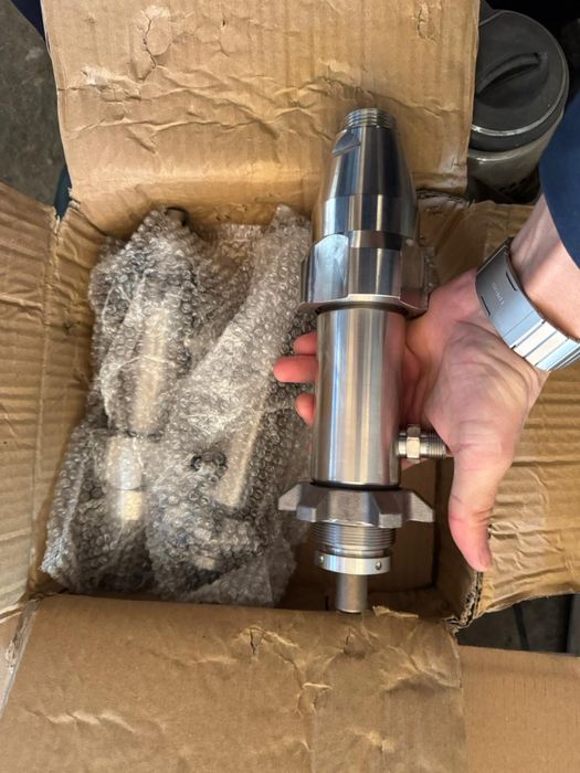 безвоздушный окрасочный аппарат