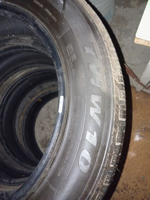Продам шины,всесезонка,215/60/R17.