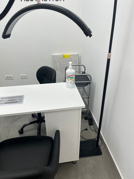 Vand lampa semiluna