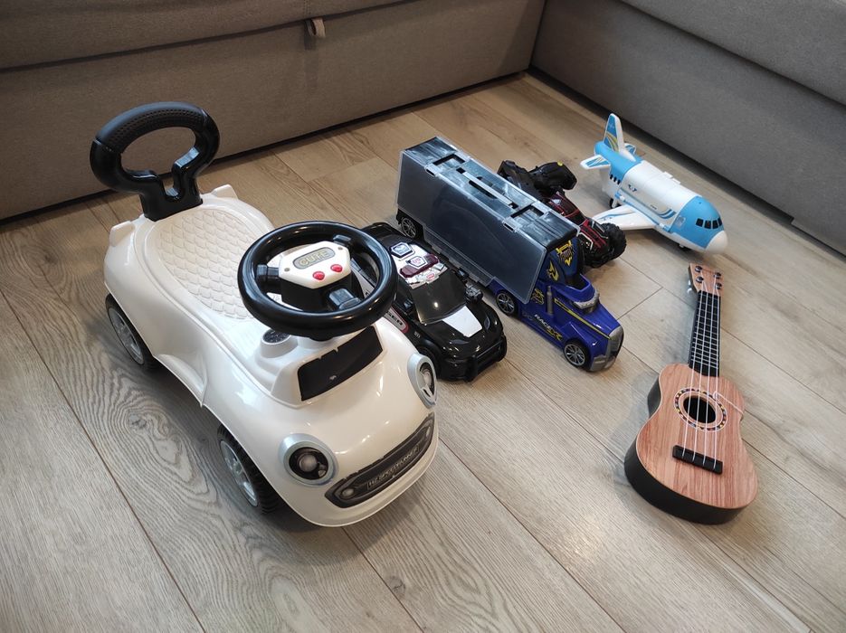 Лот детски играчки