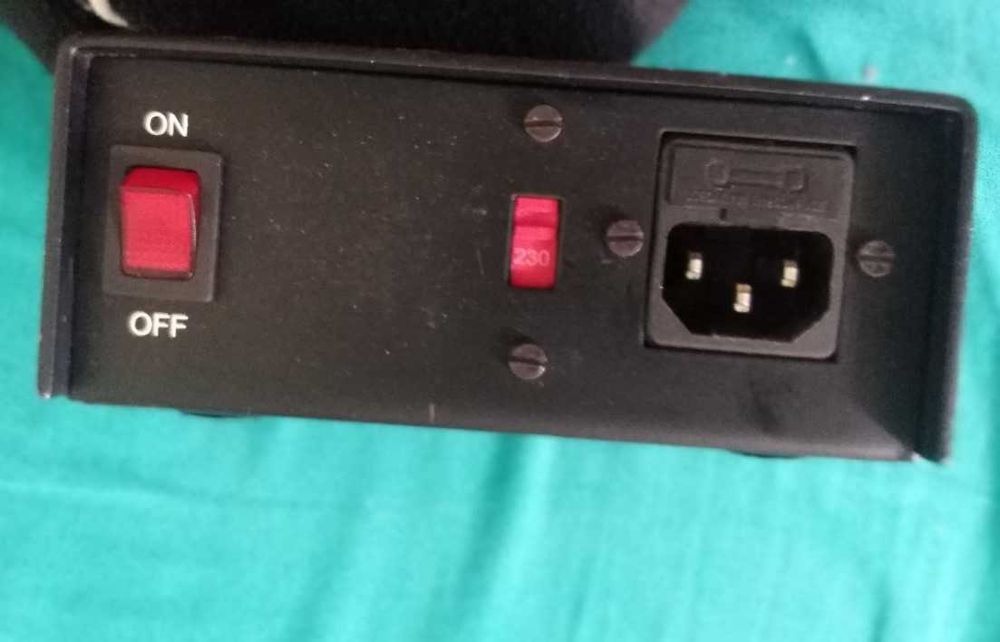 DJ Midi Controller ZOMO MC 1000 si sursa microfon condensator SCT 800