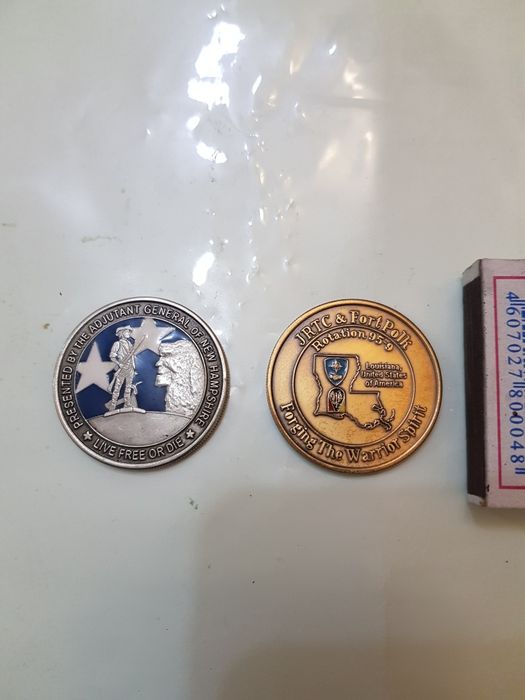 Жетоны сша,спец службы ,состояние по фото,отличное