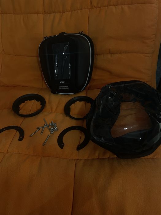 Сумка на бак мотоцикла