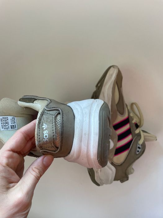 Дамски маратонки Adidas / 38