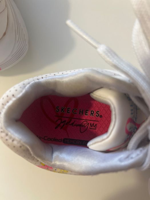 Обувки за момиче mayoral  и Skechers