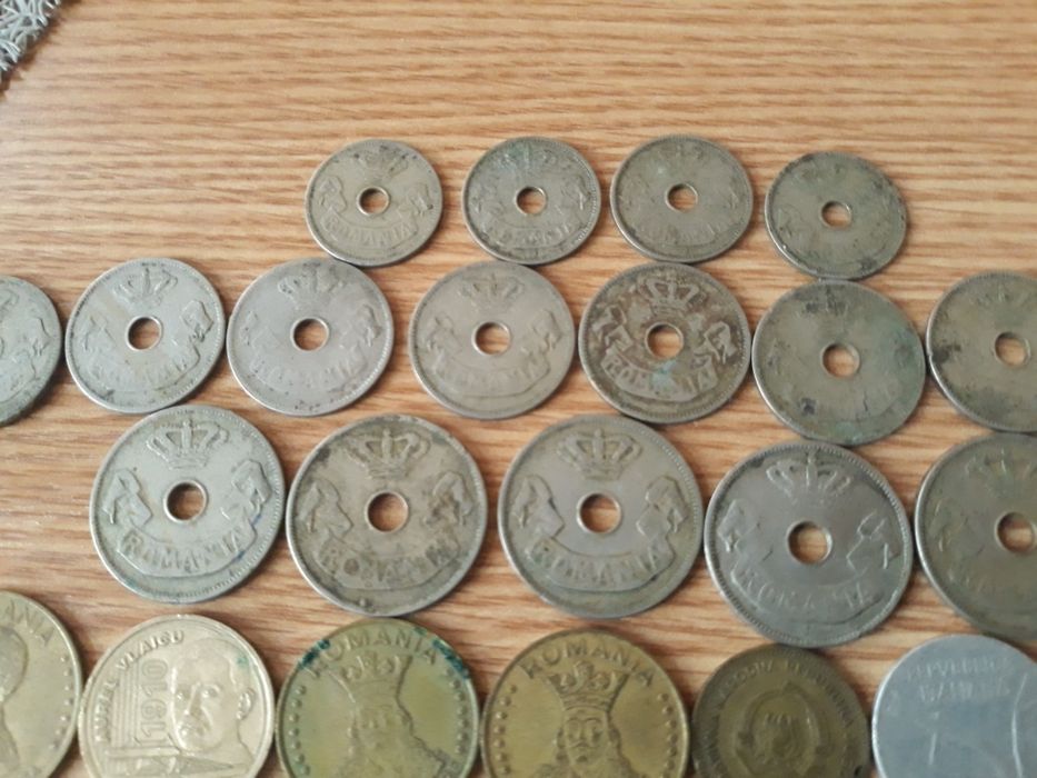 Monede vechi multe modele