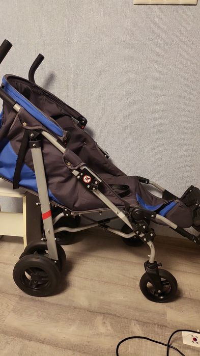 Инвалидная коляска