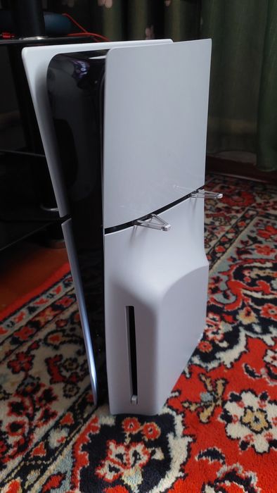 Sony PlayStation 5 slim ps5