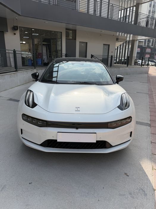 Zeekr 001 you dual mator