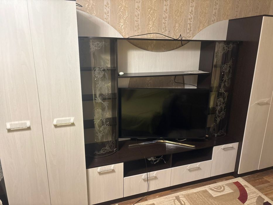 Продается стенка в отличном состоянии