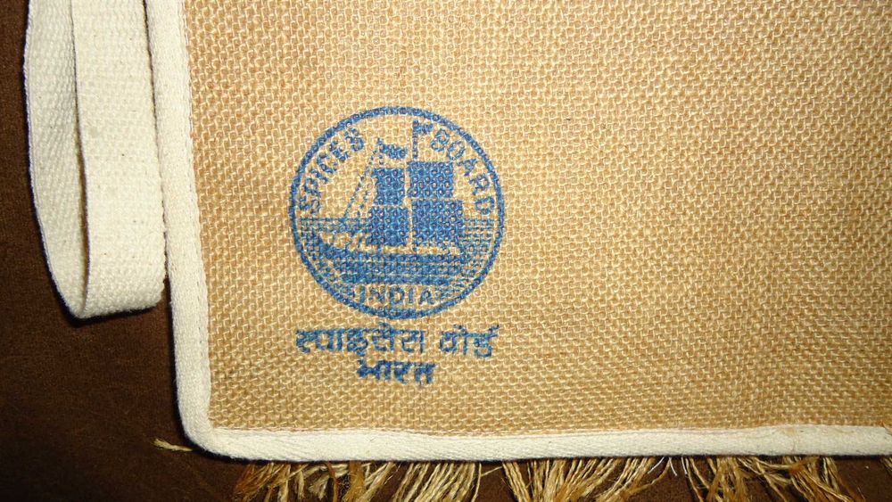 Дизайнерска чанта от зебло