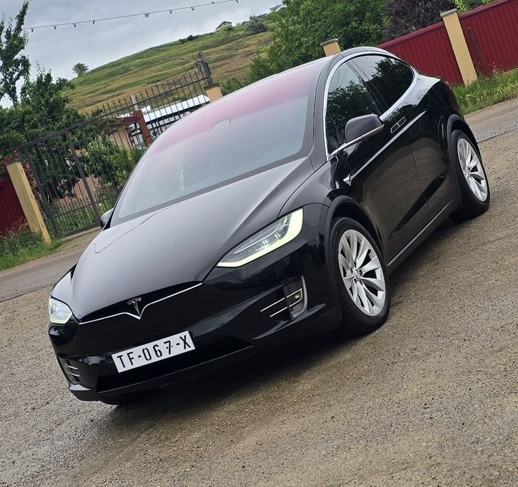 Tesla Model X 75D * Dual Motor