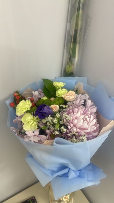 свежие букеты цветов