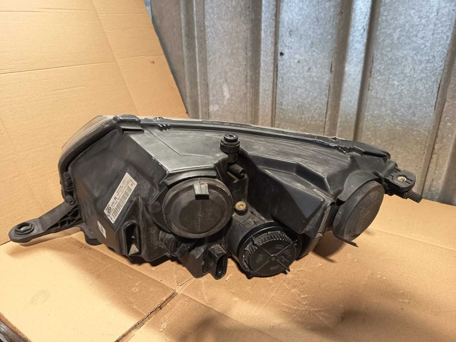 far dreapta skoda rapid