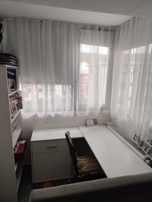 Vand apartament 2camere+living