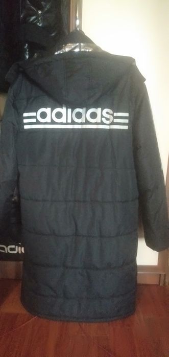 Пуховик  плащ адидас