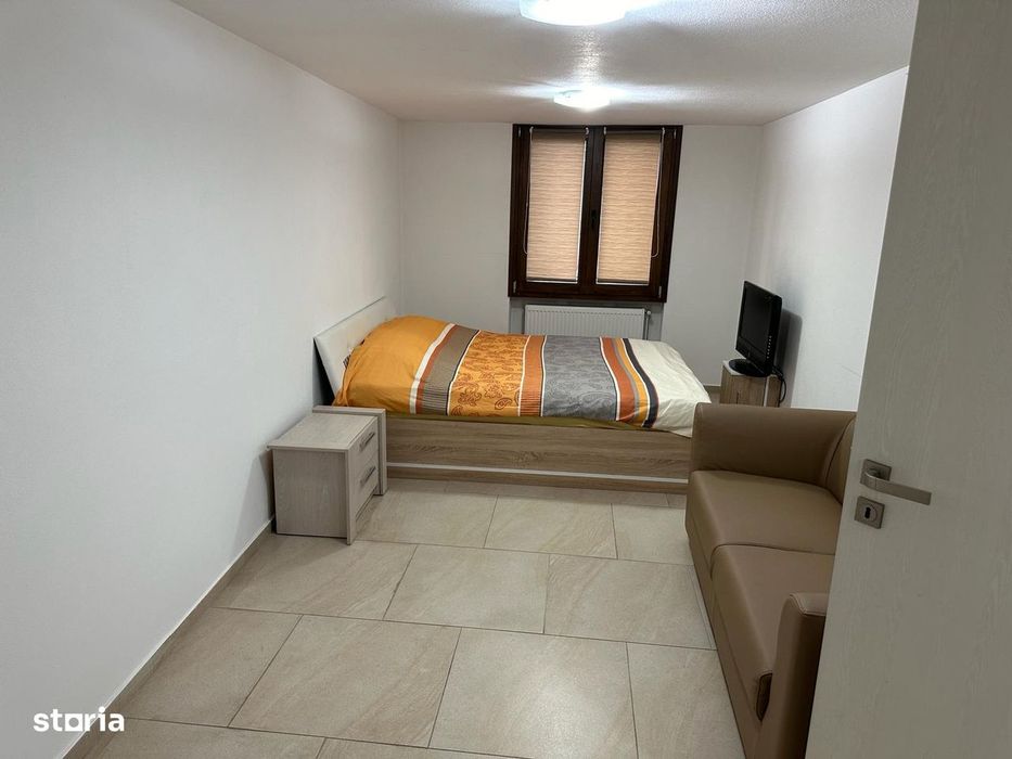 Apartament 5 camere de vanzare in zona Centrala / Teatru