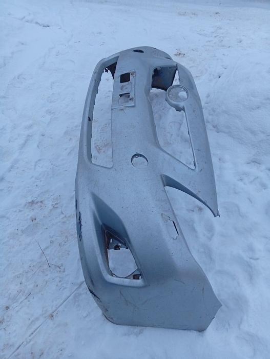 Бампера Тойота корола оригинал!