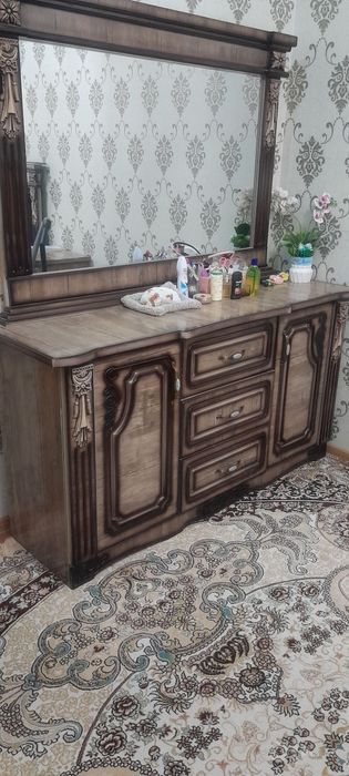 Spalni Mebel sotiladi