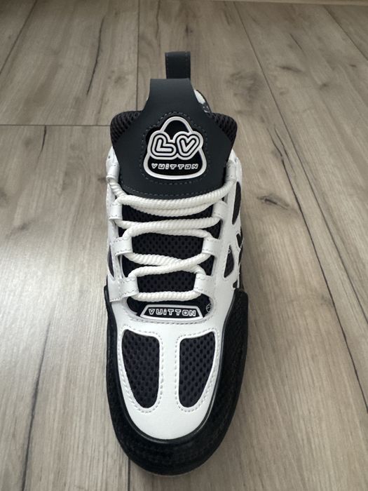 Adidasi Lv skate noi marimea 41
