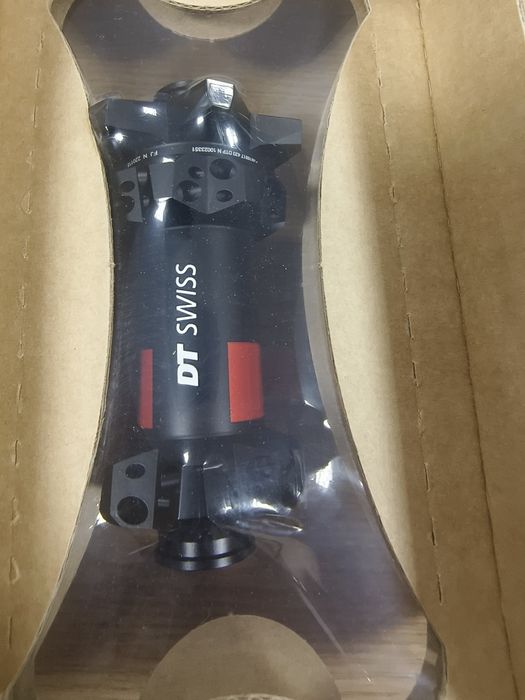 Главини DT SWISS 240 Disc Straight Pull(15x100/110mm/12x142mm) SRAM XD