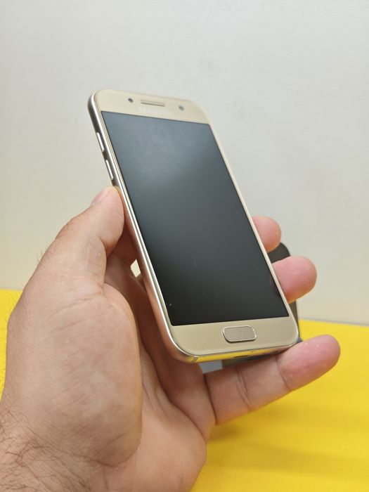 Samsung Galaxy A3 2017