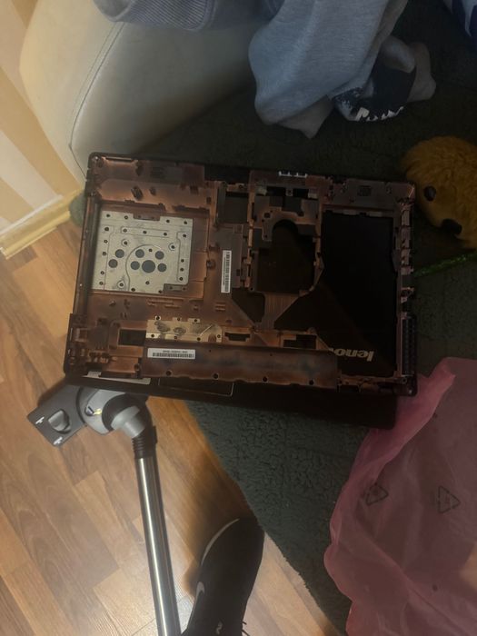 Lenovo G570 pentru piese!