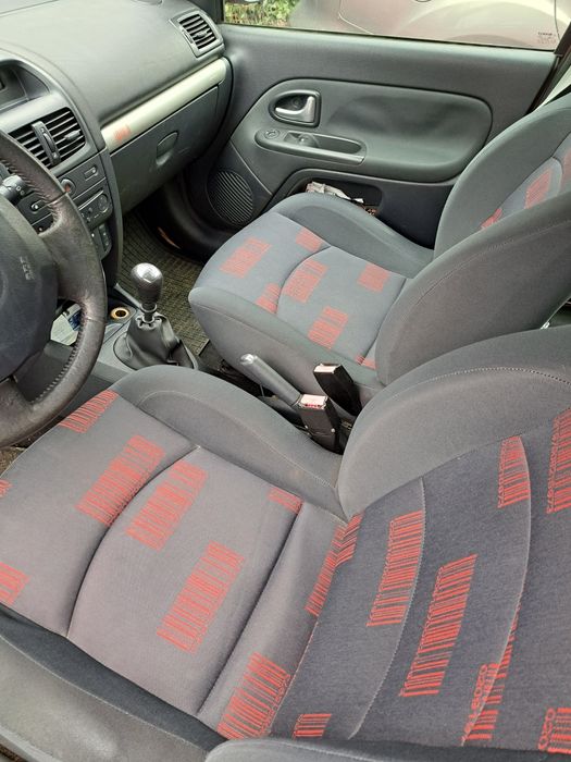 Vand/Schimb Renault Clio