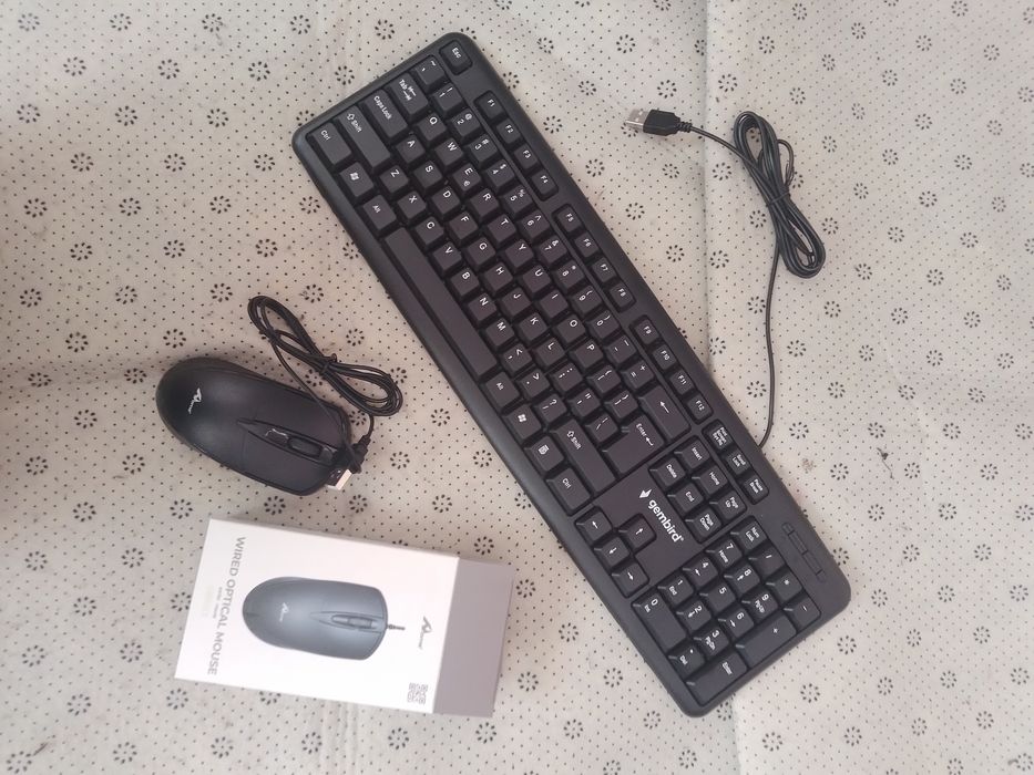 Set mouse și tastatură