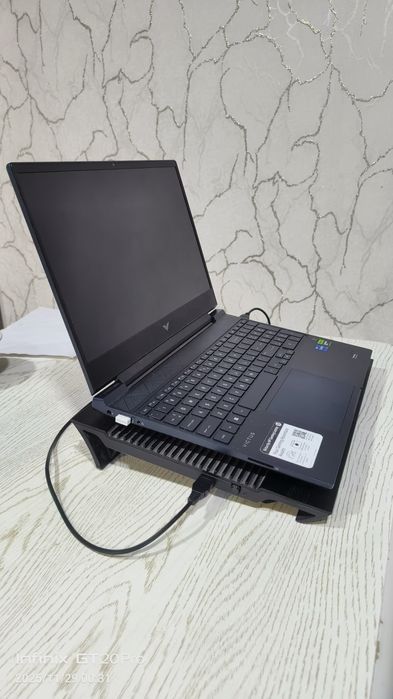 Noutbuk uchun kuler DeepCool pastafka