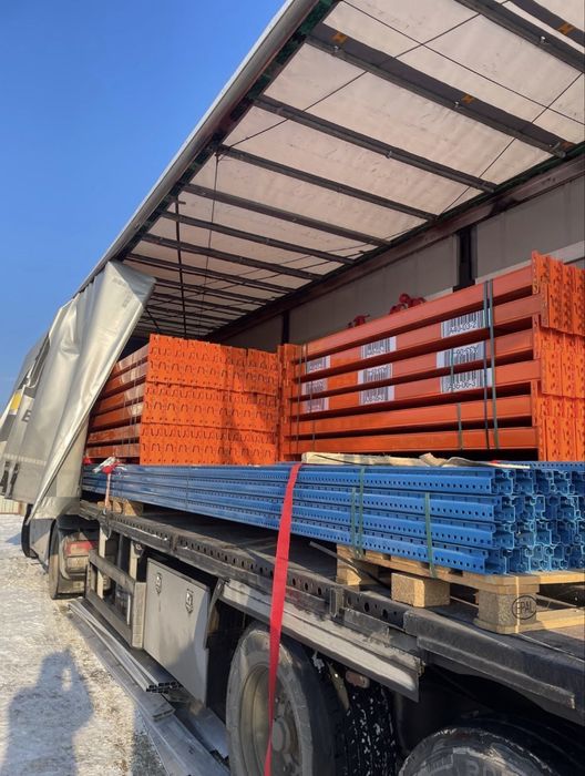 rafturi metalice 836€