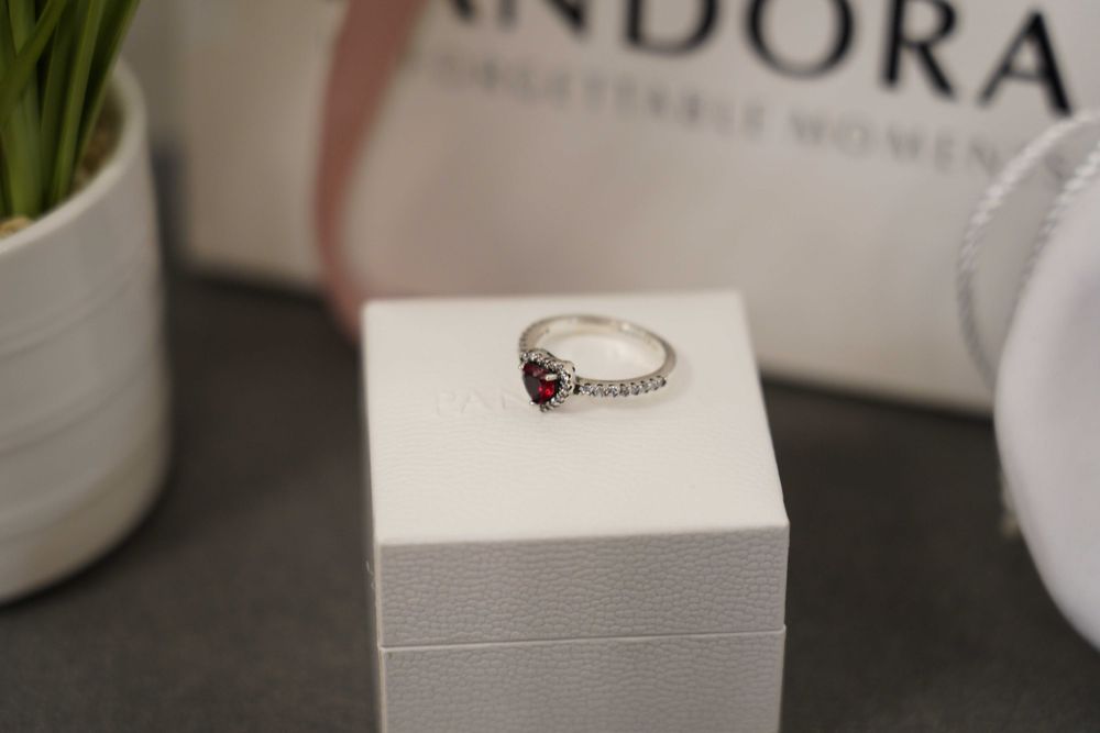 Пръстен Пандора - Валс