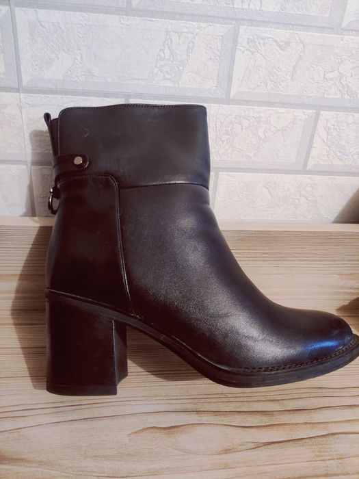 Продам полусапожки