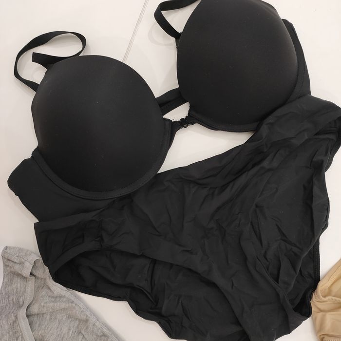 Женское белье CK, VS