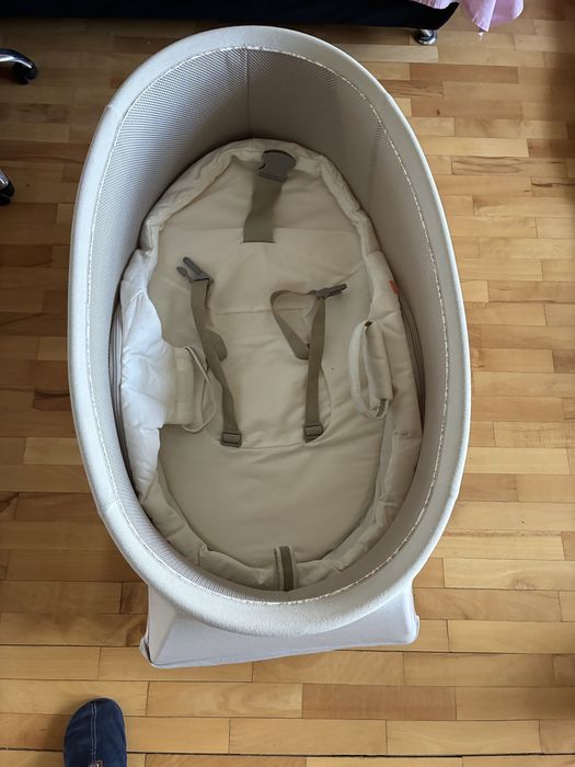 Бебешко креватче ( люлка) на STOKKE