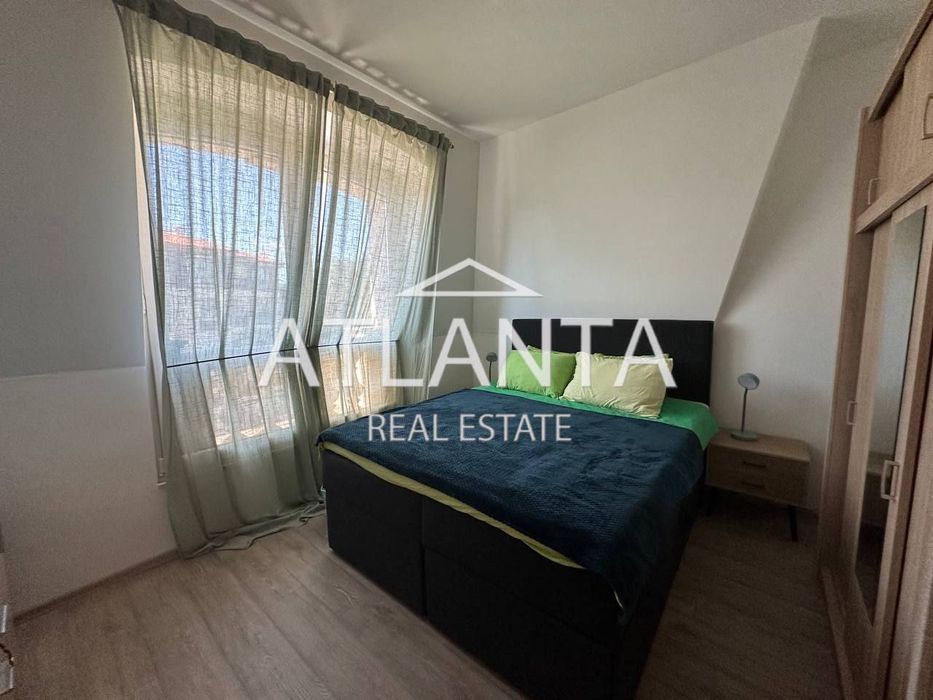 Дава се под наем Тристаен апартамент в к.к. Св.Св. Константин и Елена - 125 кв.м за 1500 € - Снимка #4