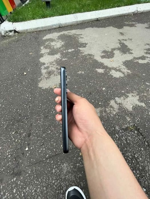 Samsung a54 8ga/256  kafolati 1oy karobka dakument bor