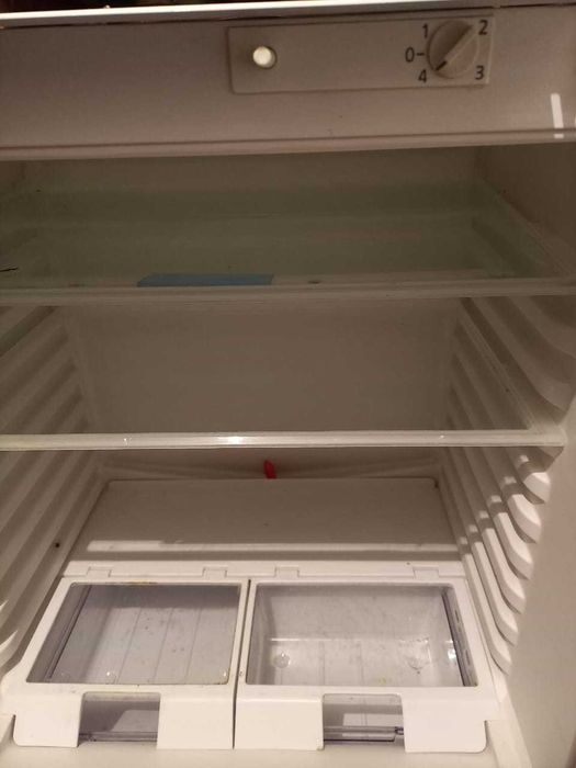 Встраиваемый холодильник "Whirpol"