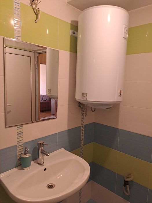 Дава се под наем Двустаен апартамент в София, Зона Б-18 - 75 кв.м за 561 € - Снимка #9