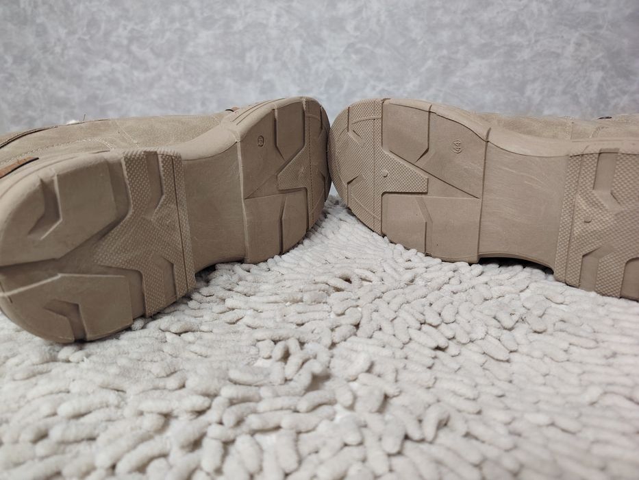 Продам зимние ботинки