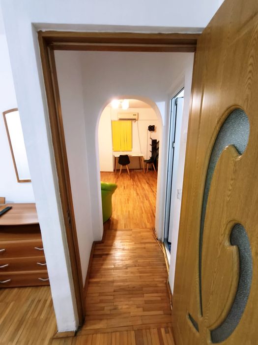 Închiriez apartament 2 camere