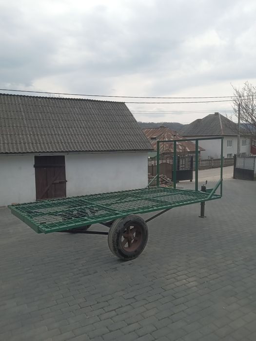 Remorca pentru baloti sau fân